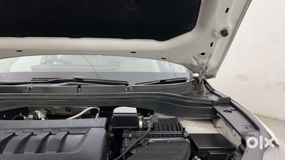 Mahindra Xuv700 2.2 Ax 7 Diesel At Luxury Pack Str, 2022, Diesel