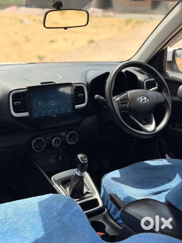 Hyundai Venue S Turbo, 2020, Petrol