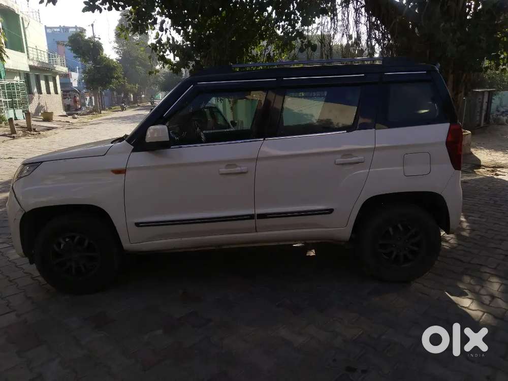 Mahindra Tuv 300 2016 Diesel 90000 Km Driven
