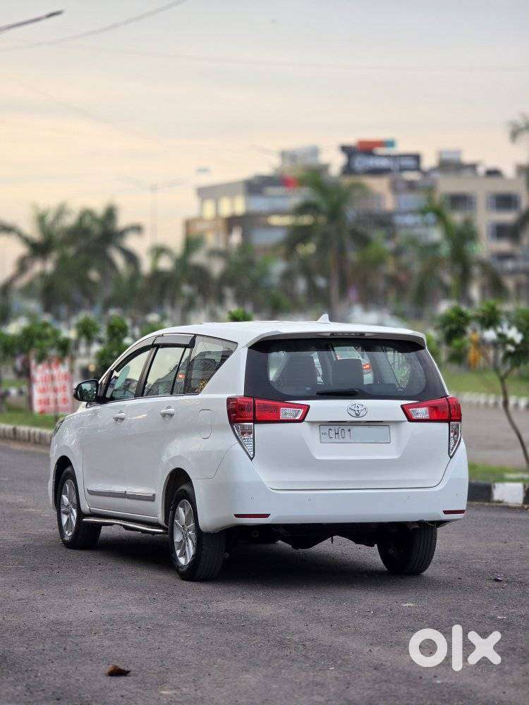 Toyota Innova Crysta 2.8 Gx At 7 Str, 2020, Diesel