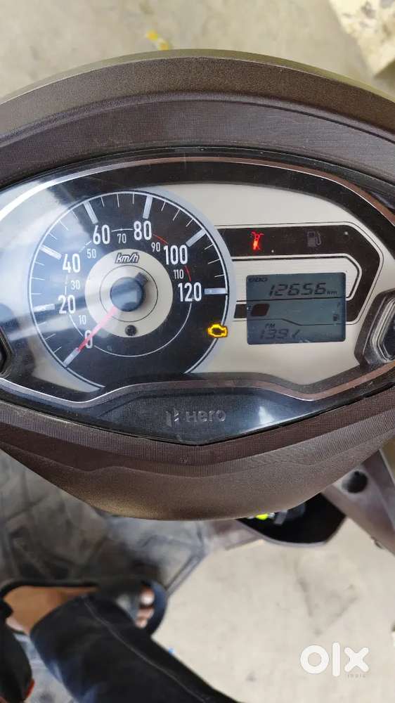 Hyundai Eon 2015 Lpg 110000 Km Driven