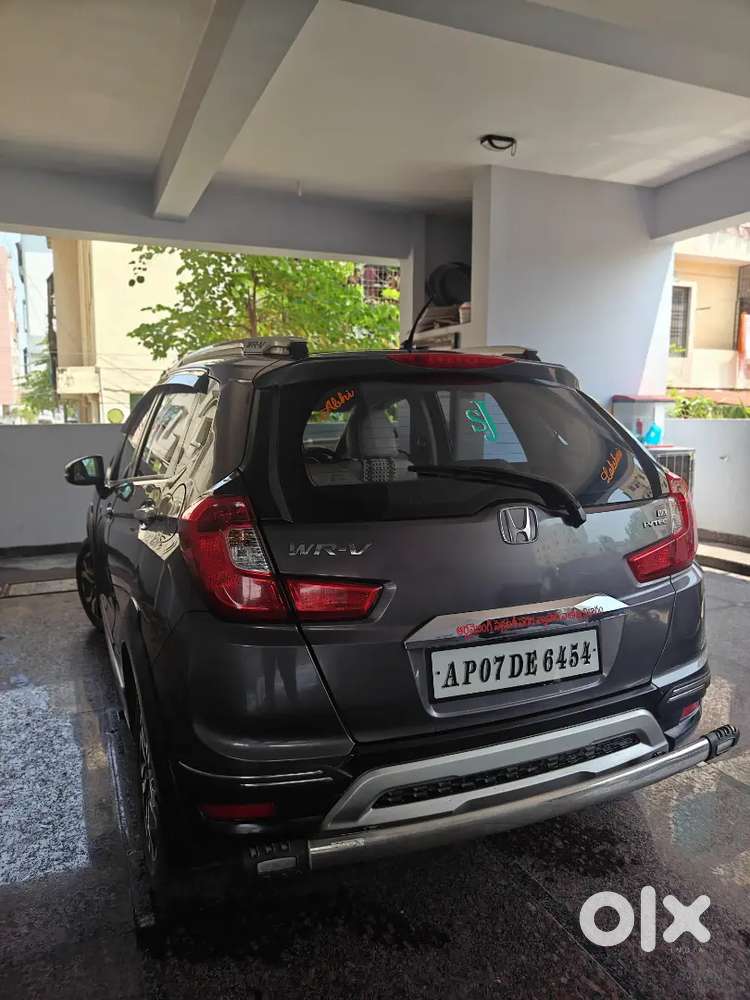 Honda Wr-v 2017 Petrol Good Condition. Contact Me In Olx Chat .