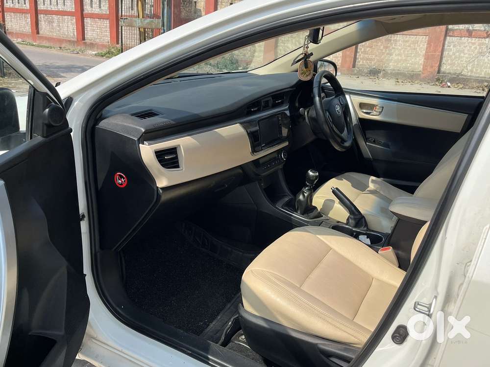 Toyota Corolla Altis 2013-2017 Gl Mt, 2015, Petrol