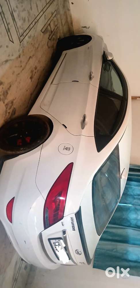 Hyundai Verna 2013 Diesel Manual