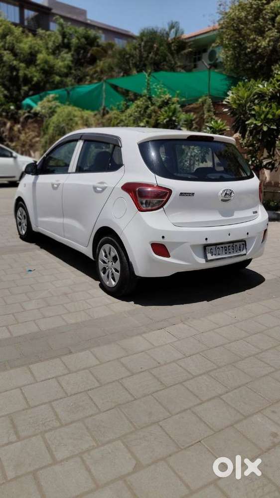 Hyundai Grand I10 2016-2017 Magna, 2016, Cng & Hybrids