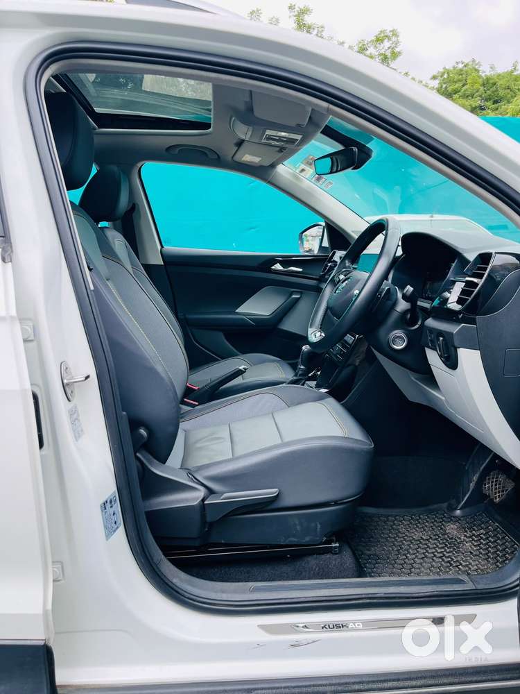 Skoda Kushaq 1.0 Tsi Style At (6 Airbags), 2023, Petrol