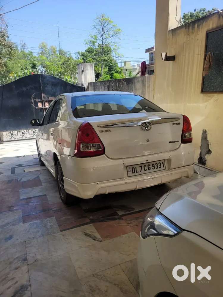 Toyota Etios 2012 Cng & Petrol 96000 Km Driven