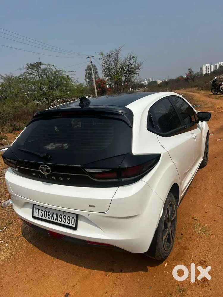 Tata Altroz Ev 2024 Petrol Well Maintained