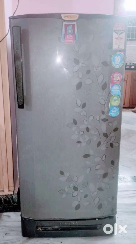 Single doorrefrigerator