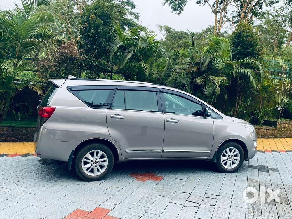 Toyota Innova Crysta 2018 Diesel Variant