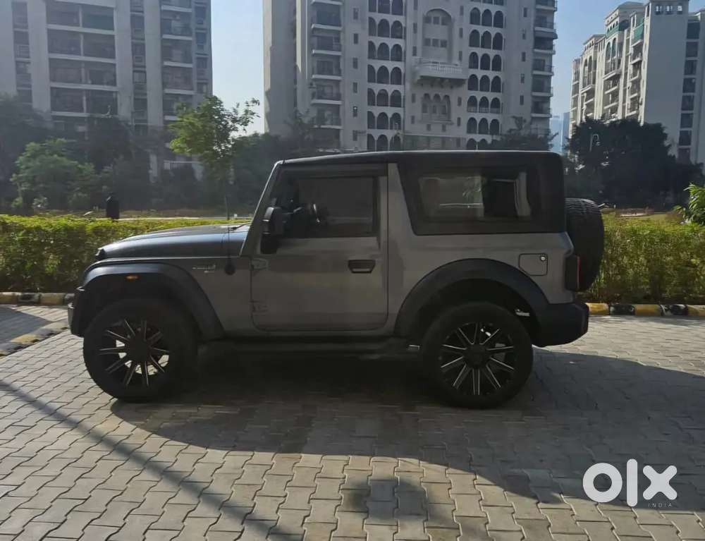 Mahindra Thar Petrol 2021