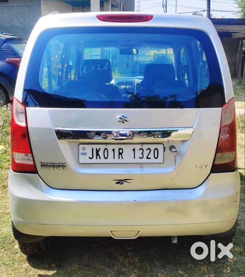 Sliver Wagonr Car 2011 In Mint Condition Maruati Suzuki