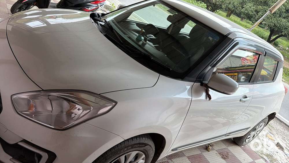 Maruti Suzuki Swift Petrol Manual 2023