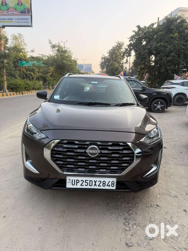 Nissan Magnite 1.0 Xv, 2023, Petrol