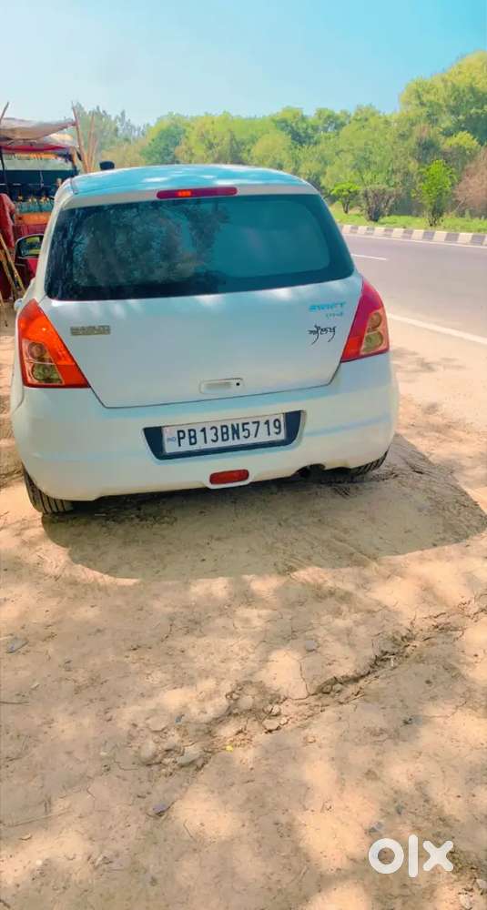 Maruti Suzuki Swift 2011