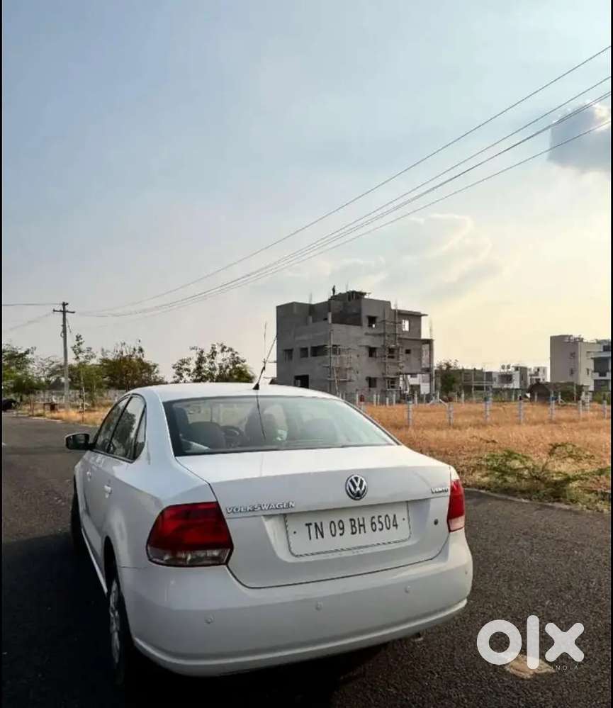 Volkswagen Vento 2011 Car
