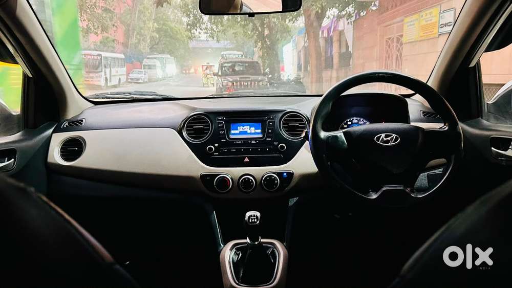 Hyundai Grand I10 Sportz (petrol) – October 2013 Model
