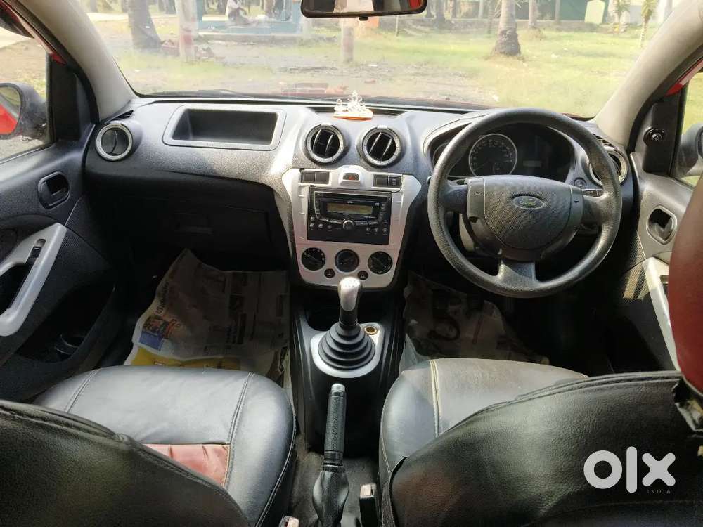 Ford Figo 2010 Diesel 136000 Km Driven