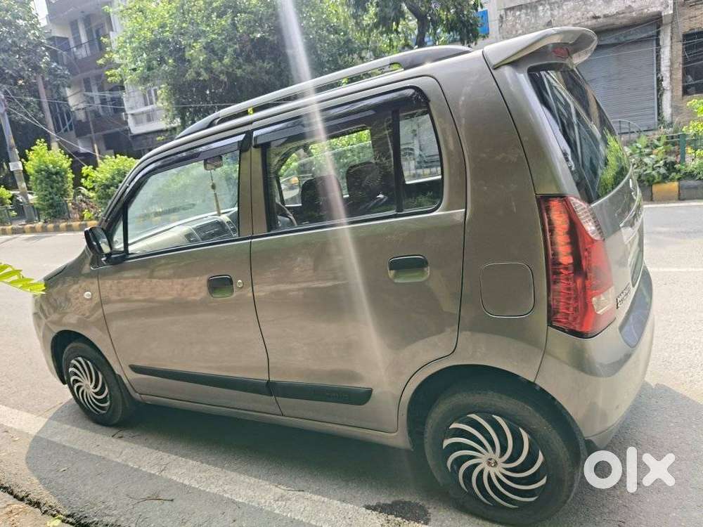 Maruti Suzuki Wagon R Cng Lxi Opt, 2017, Cng & Hybrids