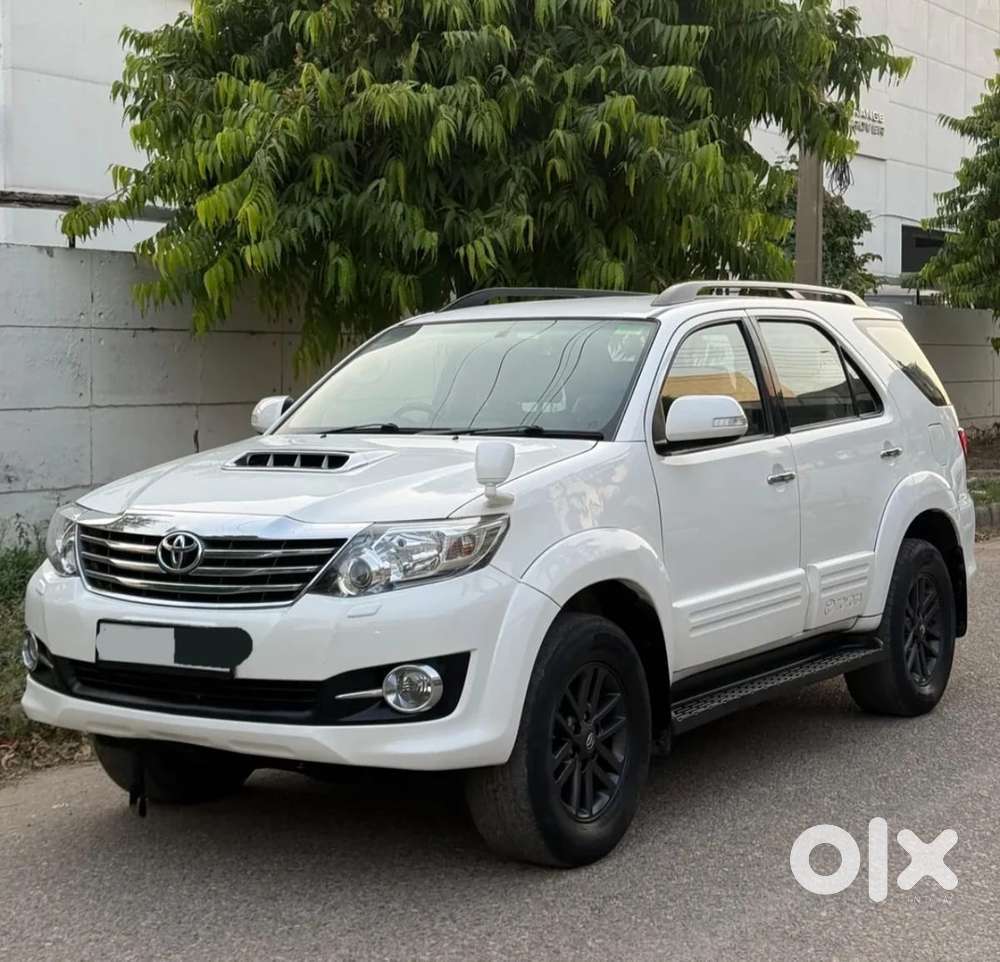 Toyota Fortuner 3.0 4x2 Mt, 2015, Diesel