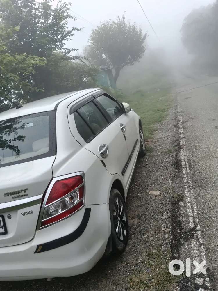 Maruti Suzuki Dzire 2017 Petrol