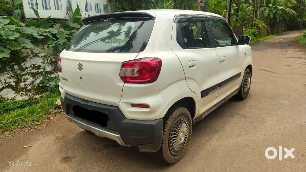 Maruti Suzuki S-presso Vxi Plus Amt, 2019, Petrol