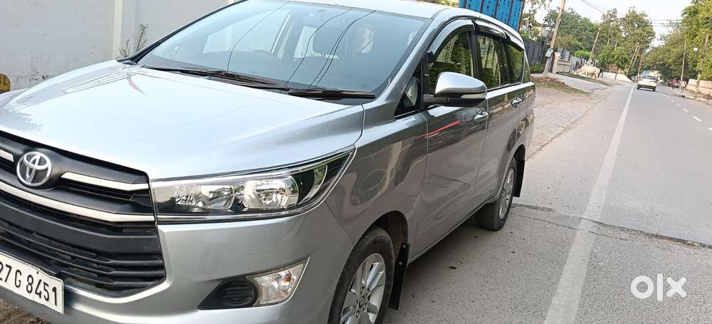 Toyota Innova Crysta 2.4 G Mt, 2017, Diesel