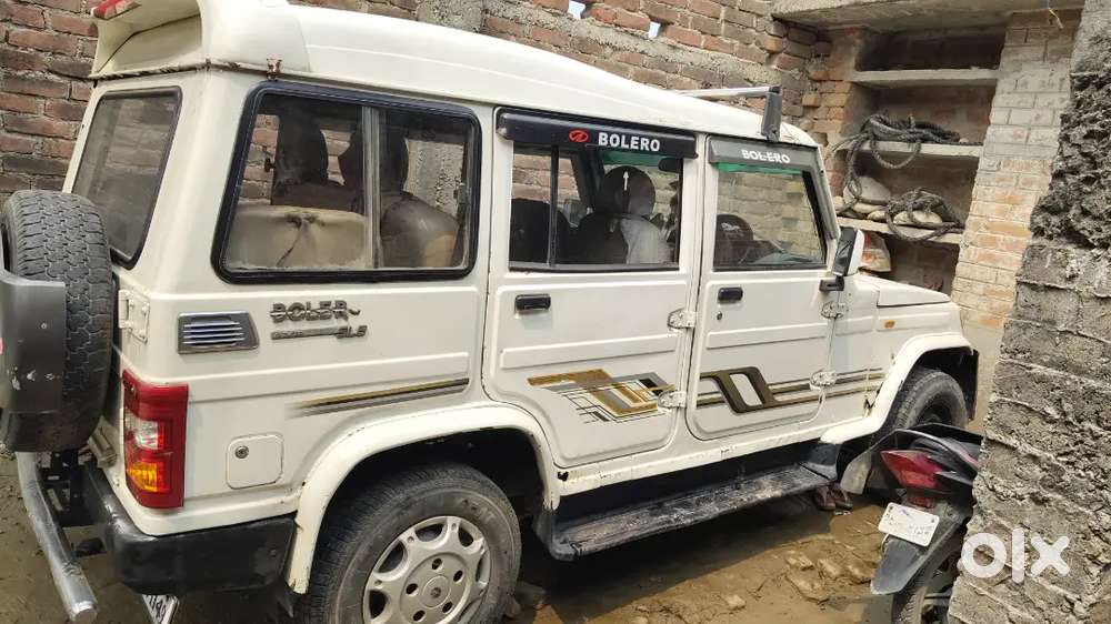 Mahindra Bolero 2015