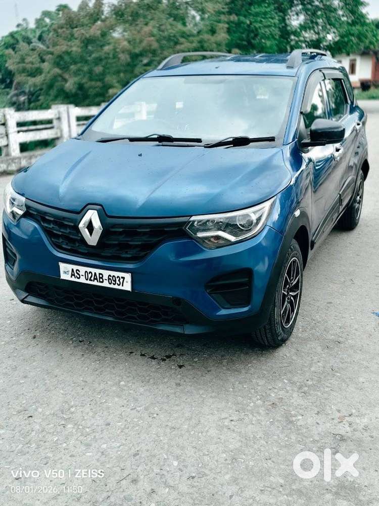Renault Triber 1.0 Rxe, 2020, Petrol