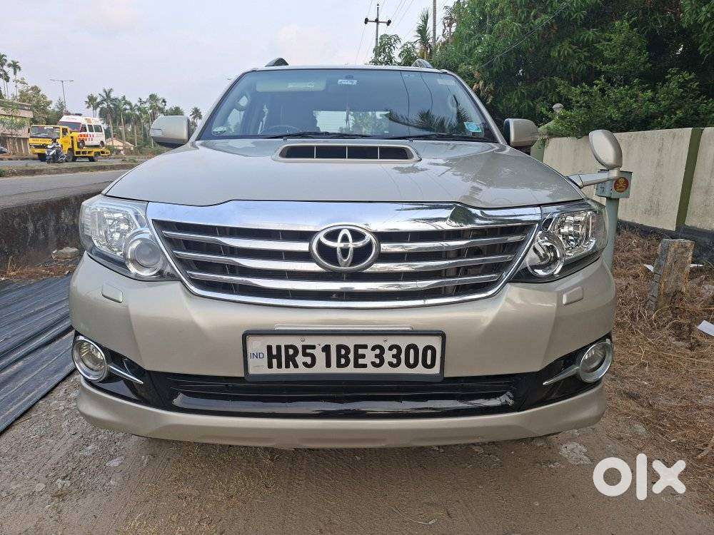 Toyota Fortuner 3.0 4x2 Automatic, 2015, Diesel
