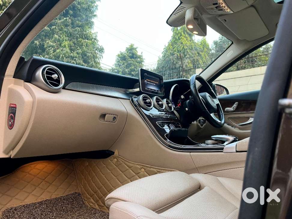 Mercedes-benz C Class Prime 200, 2017, Petrol