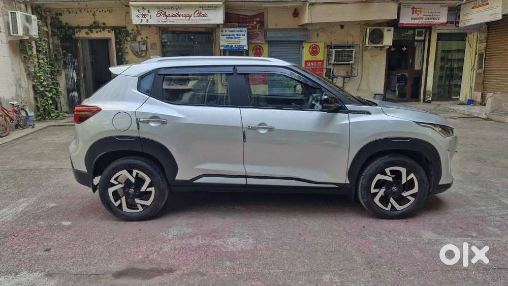Nissan Magnite 1.0 Xv Turbo Cvt, 2023, Petrol