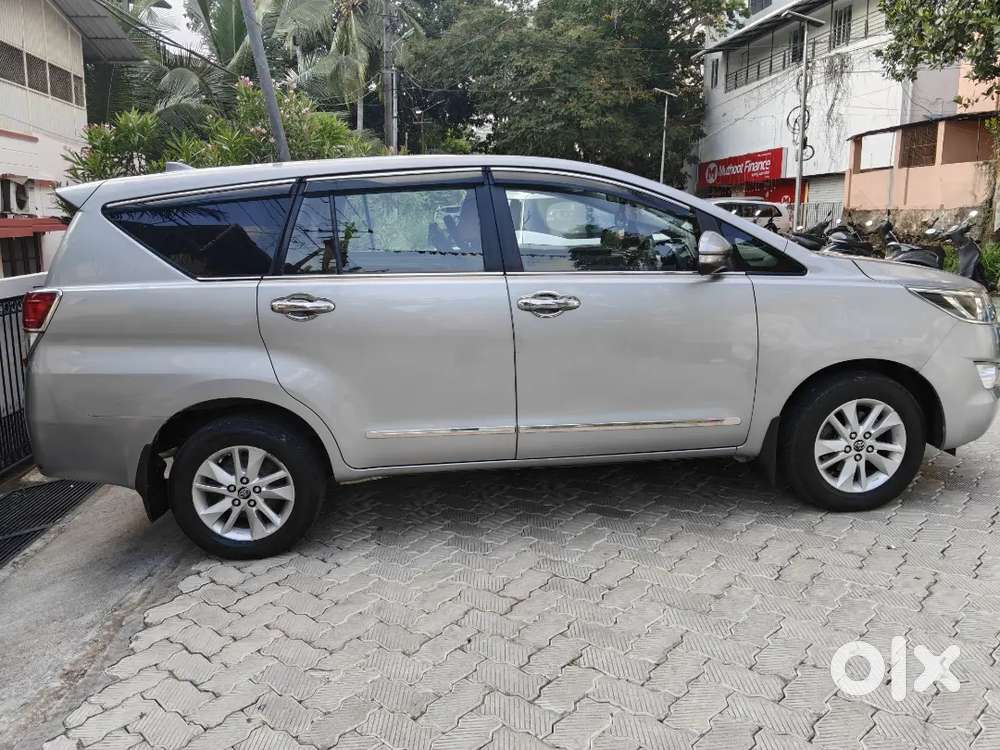 Toyota Innova Crysta 2016 Diesel Automatic