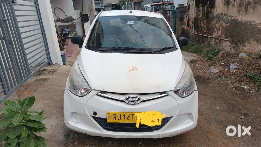 Hyundai Eon 2017 Petrol 100000 Km Driven