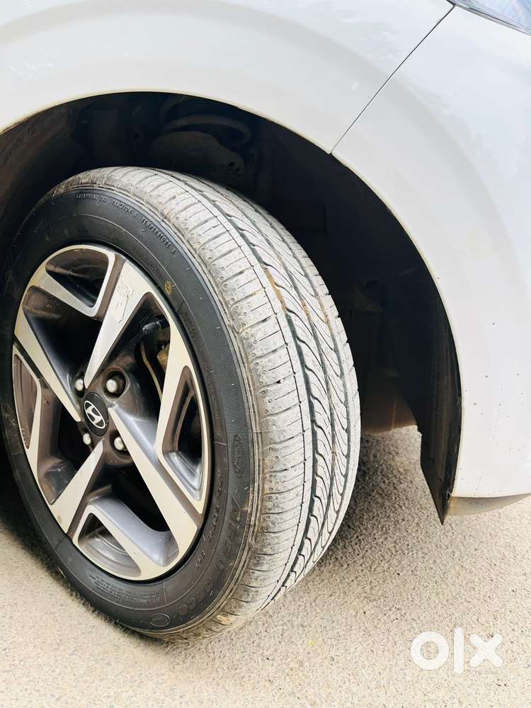 Hyundai Aura 1.2 Sx Cng, 2022, Cng & Hybrids
