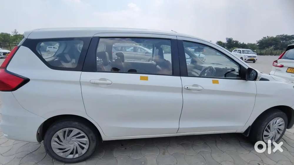 Ertiga Vxi Tour M Cng2024