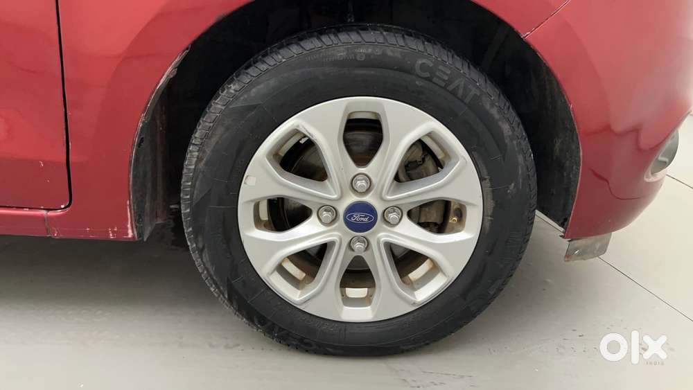 Ford Figo Aspire Titanium, 2017, Petrol