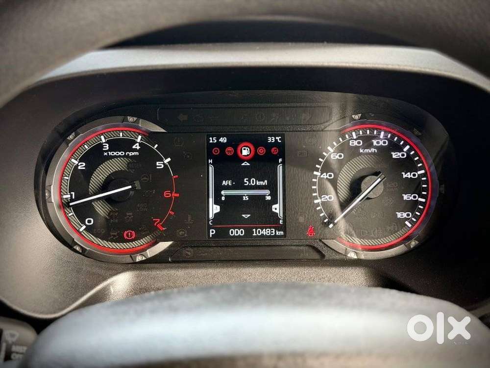 Mahindra Thar Roxx Mx3 Petrol At 2wd, 2025, Petrol