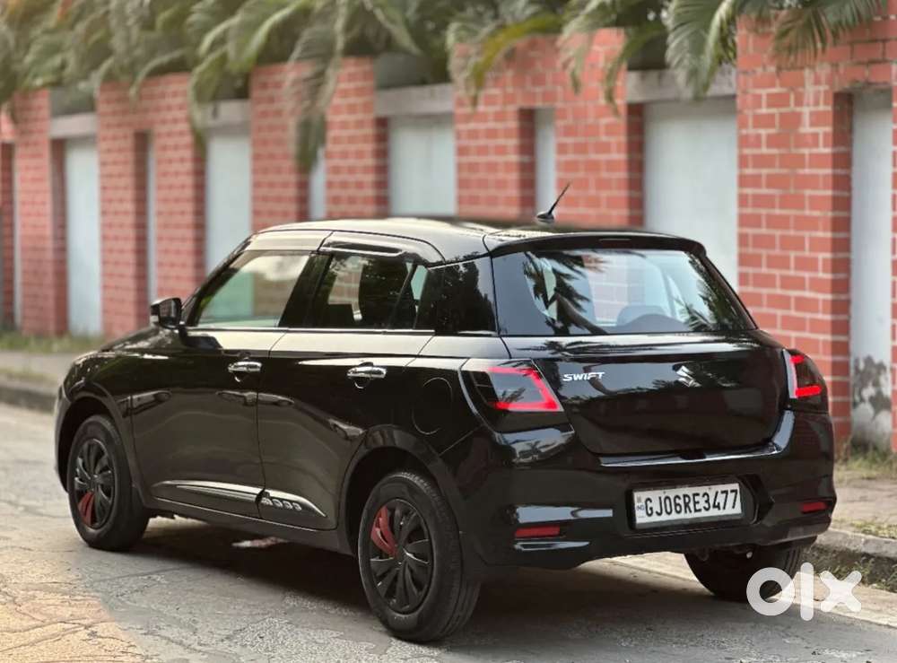 Maruti Suzuki Swift Vxi, 2025, Petrol