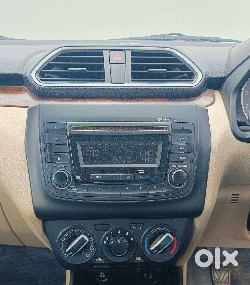 Maruti Suzuki Dzire 1.2 Vxi, 2019, Petrol