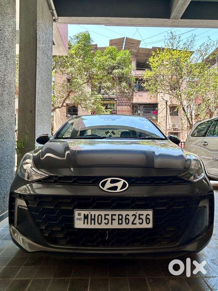 Hyundai Aura 2023 Cng & Hybrids Well Maintained