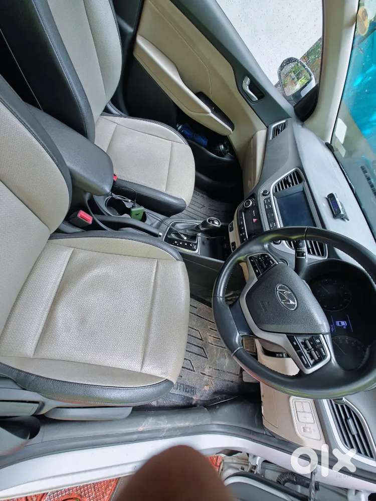 Hyundai Verna Petrol Automatic Sx O