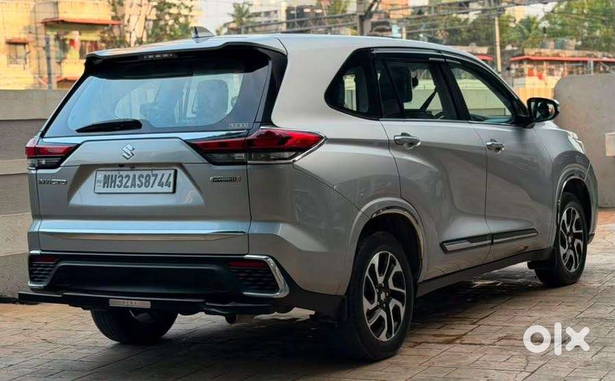 Maruti Suzuki Invicto Zeta Plus 7str, 2024, Petrol