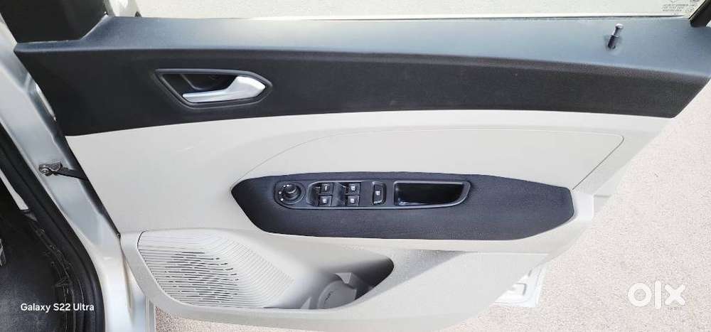 Renault Triber Rxz, 2021, Petrol