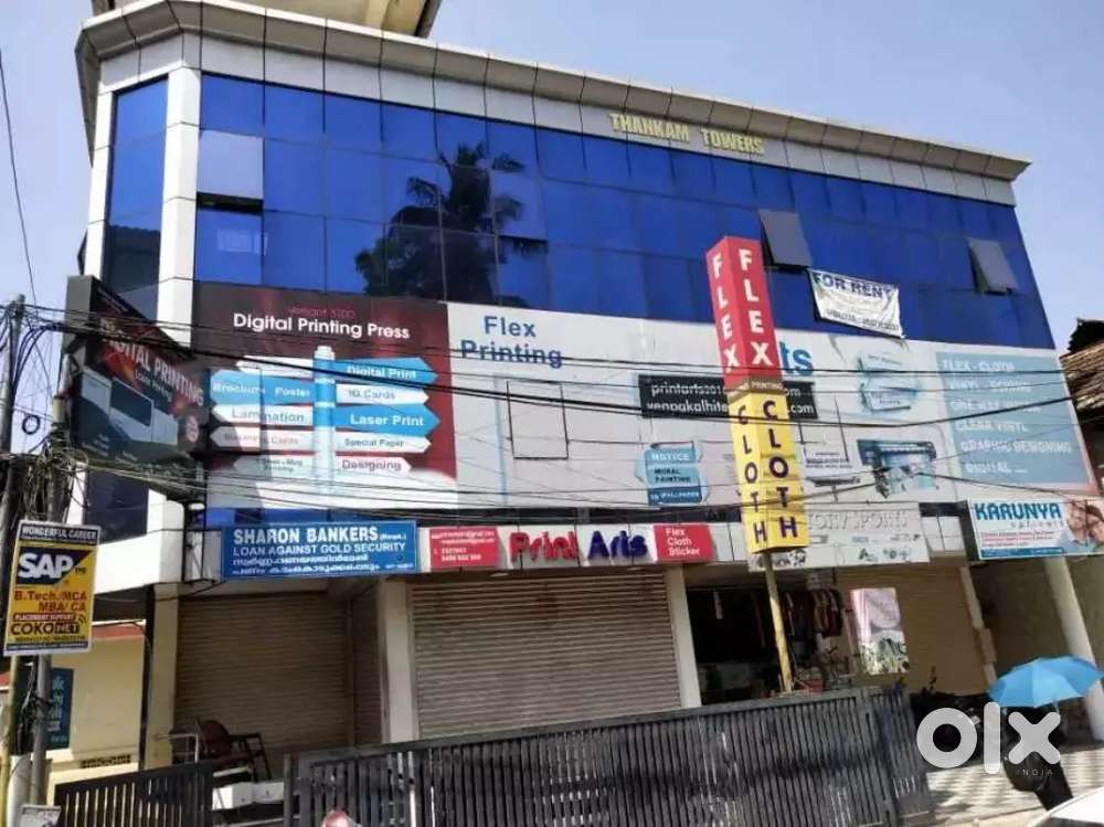 New commercial building at Statue Trivandrum For Rent Shops