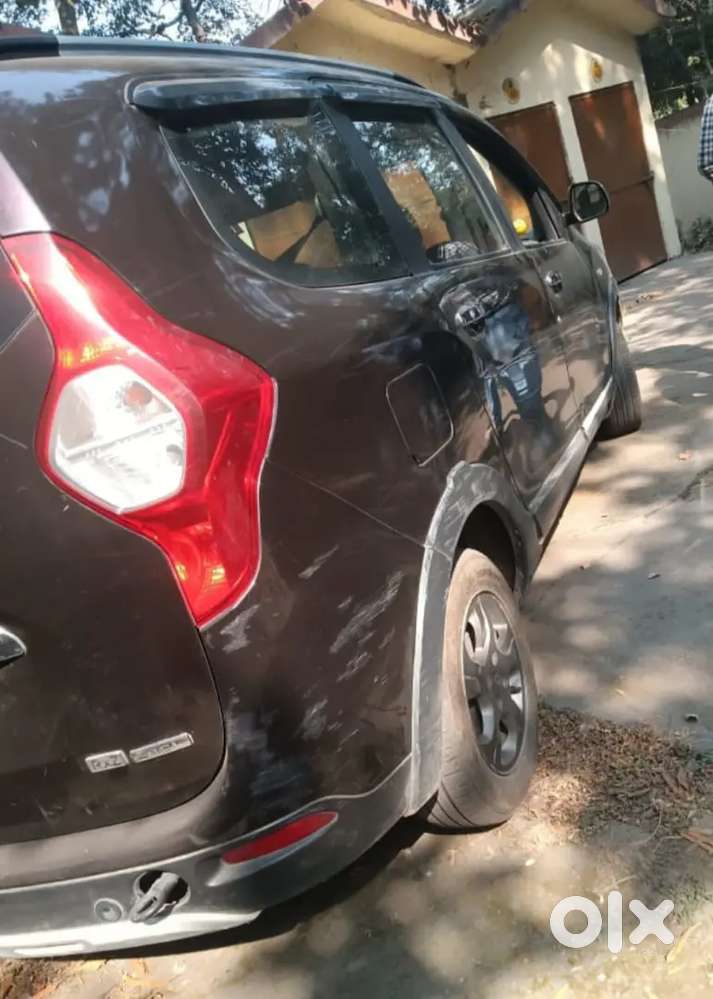 Renault Lodgy 2017 Diesel 62000 Km Driven