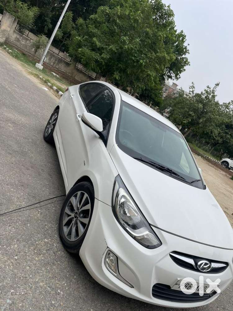 2014 Hyundai 76819 Mob 80595 Diseal Car