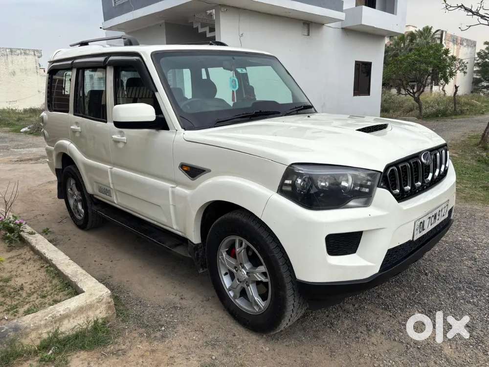 Mahindra Scorpio 2017 Diesel 80000 Km Driven