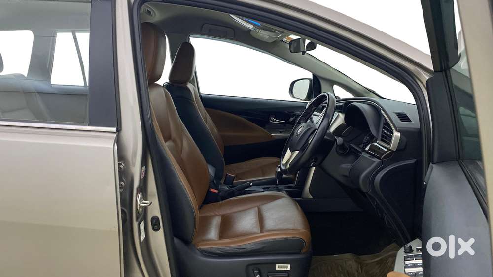 Toyota Innova Crysta 2.8 Zx At, 2018, Diesel