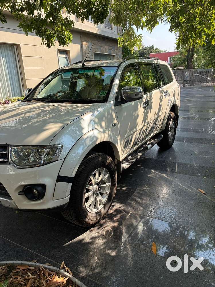 Mitsubishi Pajero Sport 2015 Diesel White Brand New Yokohama Immaculat